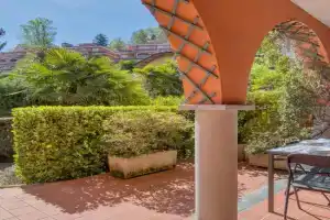 2 Bedroom Gorgeous Home In, Stresa