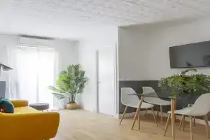 Feel Welcome Barcelona # SPLAU Apartments, Cornella de Llobregat