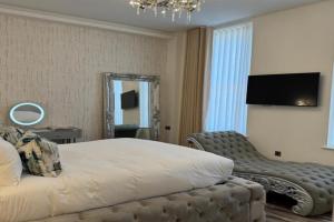 Philharmonic Hotel LTD, Liverpool
