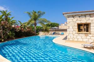 Villa Windmill, Polis Chrysochous