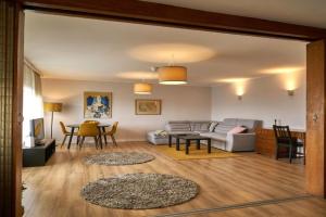 7 Heaven Apartments, Belgrade