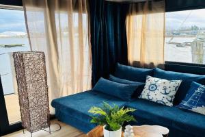 Premium Hausboot Blaue Lagune Hotel, Lubeck