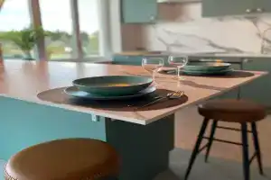 Gite de 2 à 5p Jaccuzi sur domaine 3Ha Apartments, Beziers
