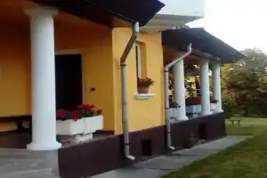 Júlia Vendégház Apartments, Sarospatak