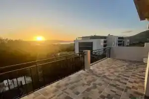 KM Apartments, Kotor