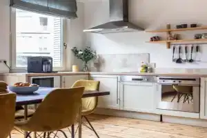 Cozy 3BR Home near Meir in City Centre Apartments, Antwerp