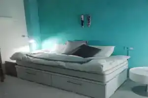 comfortable single bluing room b&b, Granada