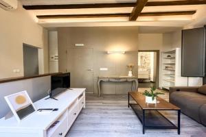 Old Town duplex with character Apartments, Girona