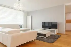 Downtown apartment in the heart of the new city center, 4 persons, parking, Bratislava