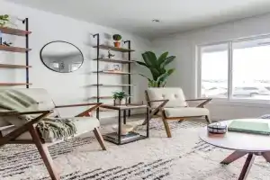 Bridger Hawk - Mid-Century Classic (NEW) Guest house, Bozeman