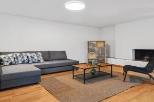 Your Cozy & Comfy Stay Apartments, Zurich