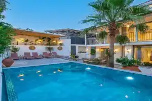 Charming 3bed villa w/ pool, very close to centre, Kalkan