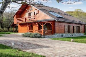 Nice Home In With Sauna Guest house, Korenica