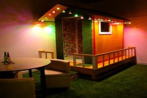 Dk's Paradise Homestay, Agra