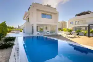 City Napa Seaview Villas - Villa 7, Ayia Napa