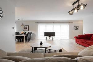 AirHome - Black&White Apartments, Tallinn