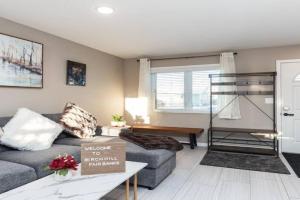 Birch Hill Retreat Great location2+gArAge+AurorA Guest house, Fairbanks