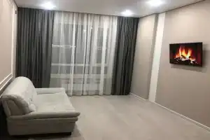 Umai 2-h komnatnyy lyuks vozle Amerikanskogo Posolstva i Dvortsa Shkolnikov Apartments, Astana