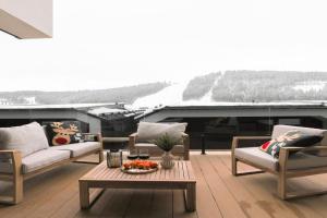 Black & White Villas, Bukovel