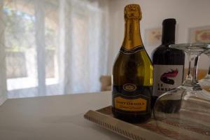 Luna apartment, Aci Trezza