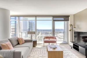 Bellevue 2br w Roof Gym pets nr Local Dining SEA-477 Apartments, Bellevue