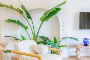 Ocean Studio by ENDLESS SUN I modern comfort, sea view, wi-fi, parking, rooftop pool, Lagos