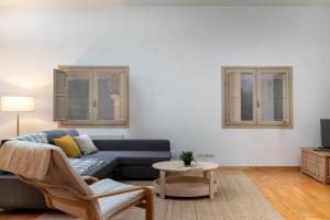 Flateli Cort Reial 7 Apartments, Girona