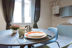 Pepp's House, Rho