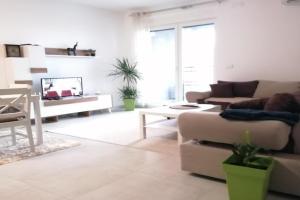 Tina 1 Apartments, Kraguyevats