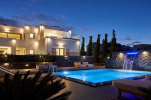 EPICENTER LUXURY RESIDENCE Apart-hotel, Messaria