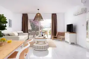 Nephele-stylish 2bd Townhouse In Kato, Paphos