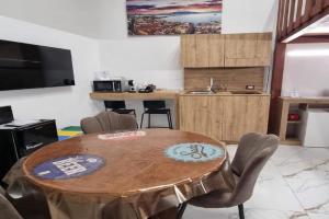 San Ciro's Suite Apartments, Portici