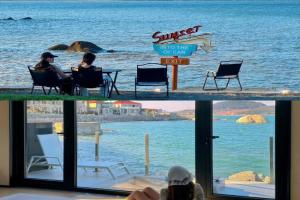 Moya Resort Hotel-Near Laoshan Scenic Area,Free Private Beachcombing, Free DIY Experience, 3 Free Photographers' Photos, Paid provision Featured Seafood, Qingdao