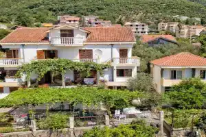 Apartments Sijerkovic, Baosici