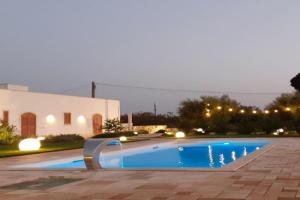 Private Pool & parking DONNA LINA Guest house, Conversano