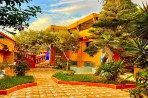 Surf & Salsa Ocean House, Agadir