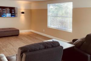 White Orchid Apartments, Cape Coral