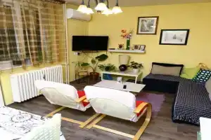 DARA Apatman Apartments, Chabats