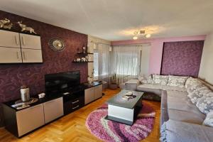 Apartman Glavna, Kraguyevats