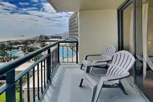 San Luis Manor Apartments, Galveston