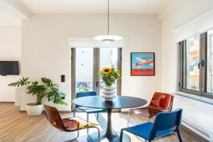 Central Gem - Exclusive Loft16 Guest house, Kalamata
