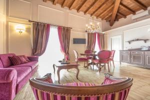 Lady Capulet Apartments, Verona