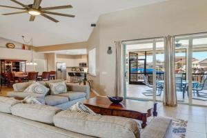 206 Guest house, Marco