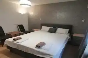 Apartman Ika 2N, Kralevo