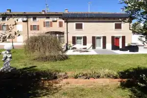 La casa del gufo - B&B la Casa di Graz, Reggio Emilia