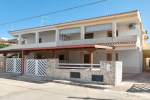 Casa Iro by BarbarHouse, Torre Lapillo