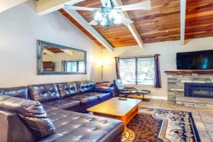 Horizons 4 158 Apartments, Mammoth Lakes