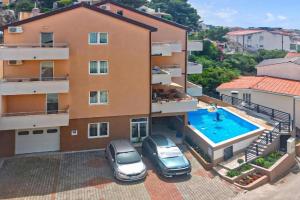 Gorgeous Apartment In, Baska Voda