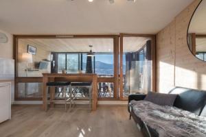 Appartement 41m2 - Vue panoramique magnifique plein sud - 6 personnes au cœur de SERAC - Au pied des pistes Apartments, Val Thorens