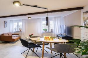 bayreuthome - Romantisches City Apartment mit Whirlpool und 2 Schlafzimmern, Bayreuth